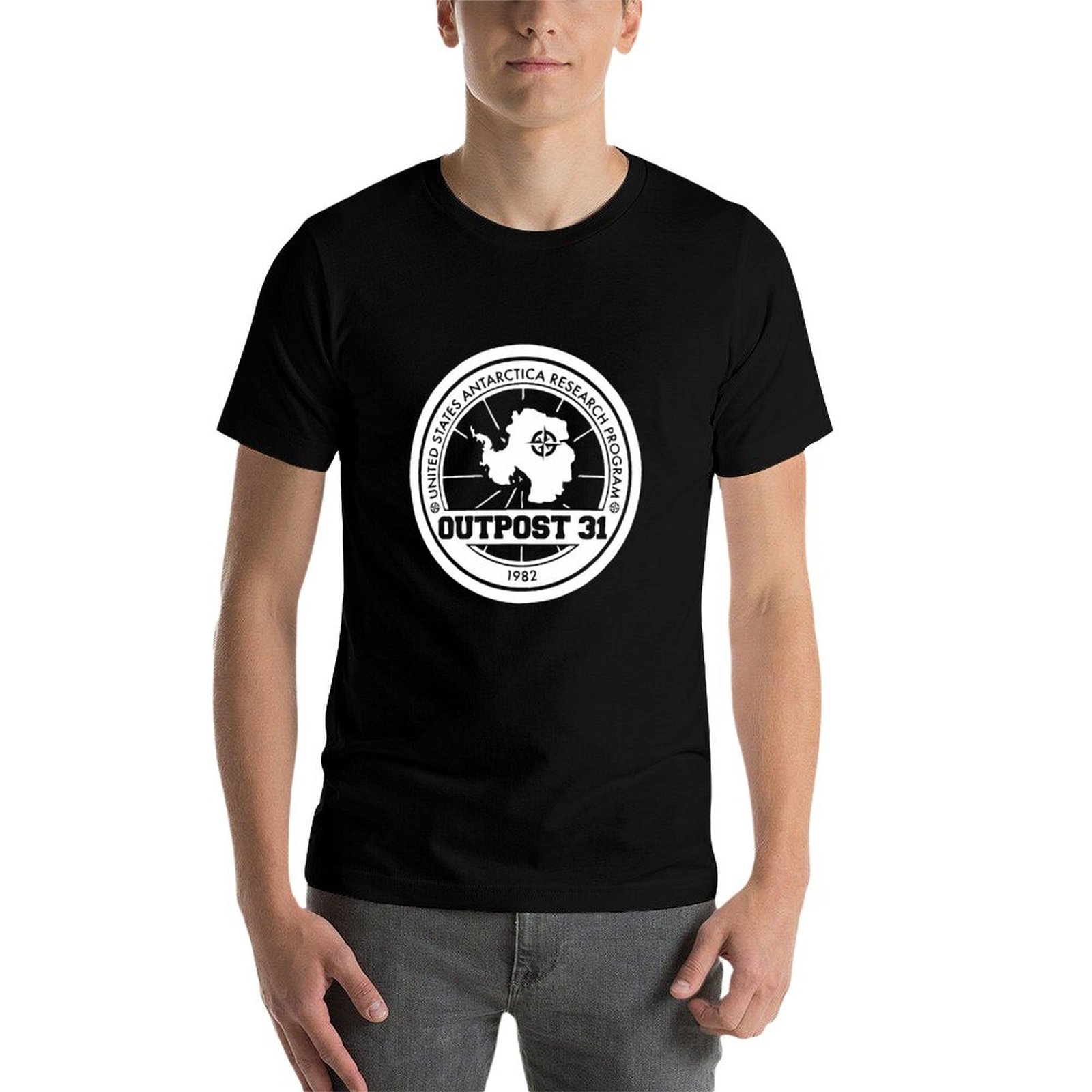 Outpost 31 Logo MERCHANDISE T- – Anime Merchandise T-Shirts Bewertung und Preis